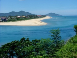 Lăng Cô – Nơi hòa quyện vẻ đẹp của trời và đất