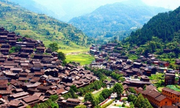 TRƯƠNG GIA GIỚI - PHƯỢNG HOÀNG CỔ TRẤN-1